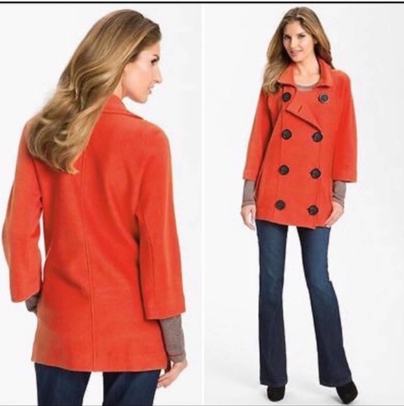 Red Jacket - Picture 4 of 8